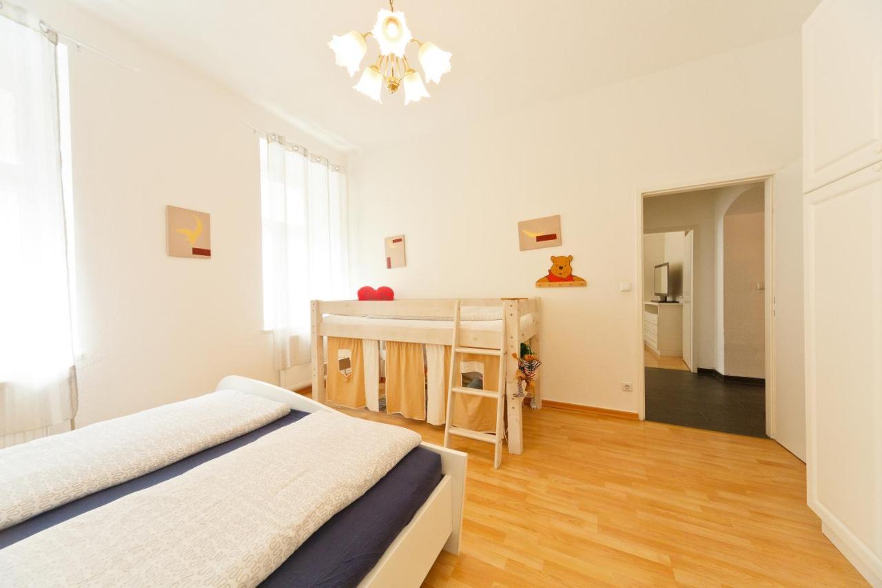 Apartments In Vienna Near Schonbrunn & Westbahnhof - Keyless Check-In Zewnętrze zdjęcie