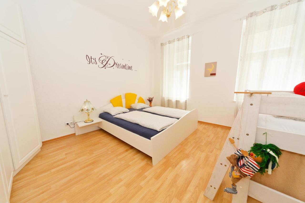 Apartments In Vienna Near Schonbrunn & Westbahnhof - Keyless Check-In Zewnętrze zdjęcie