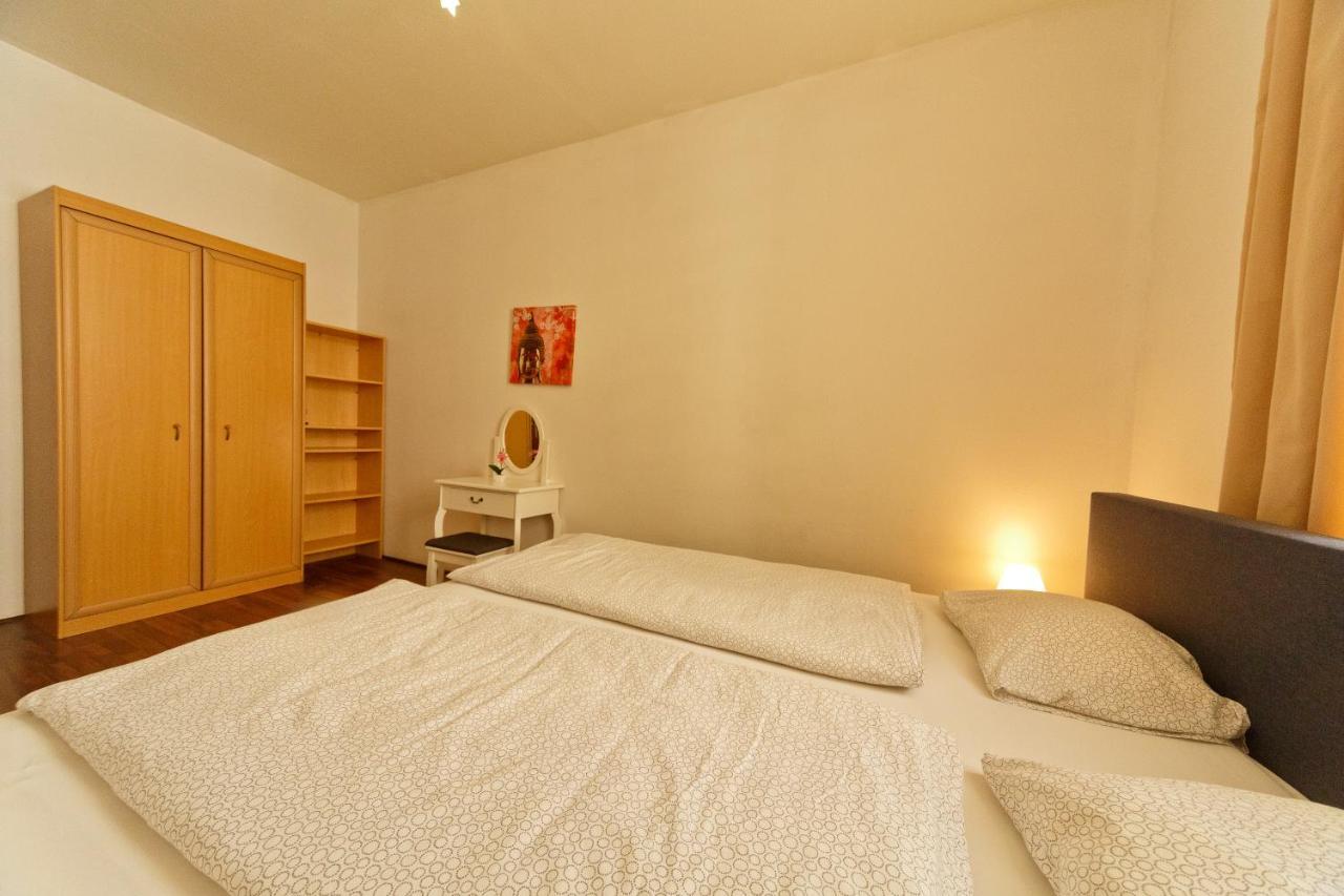 Apartments In Vienna Near Schonbrunn & Westbahnhof - Keyless Check-In Zewnętrze zdjęcie