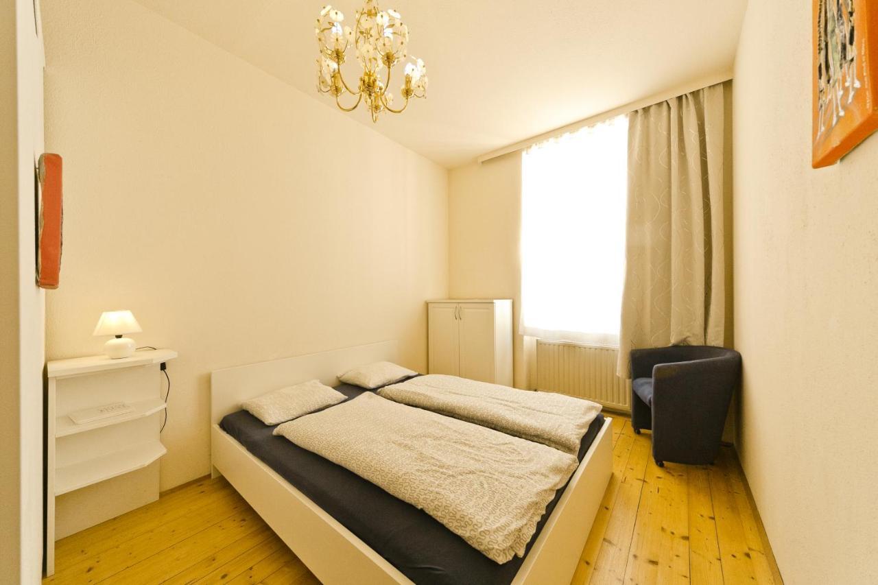 Apartments In Vienna Near Schonbrunn & Westbahnhof - Keyless Check-In Zewnętrze zdjęcie