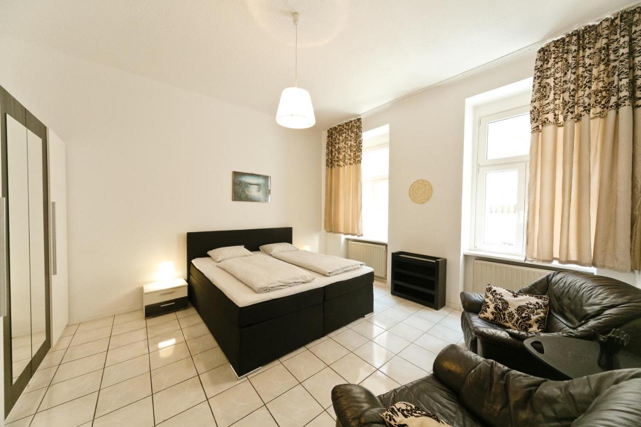 Apartments In Vienna Near Schonbrunn & Westbahnhof - Keyless Check-In Zewnętrze zdjęcie